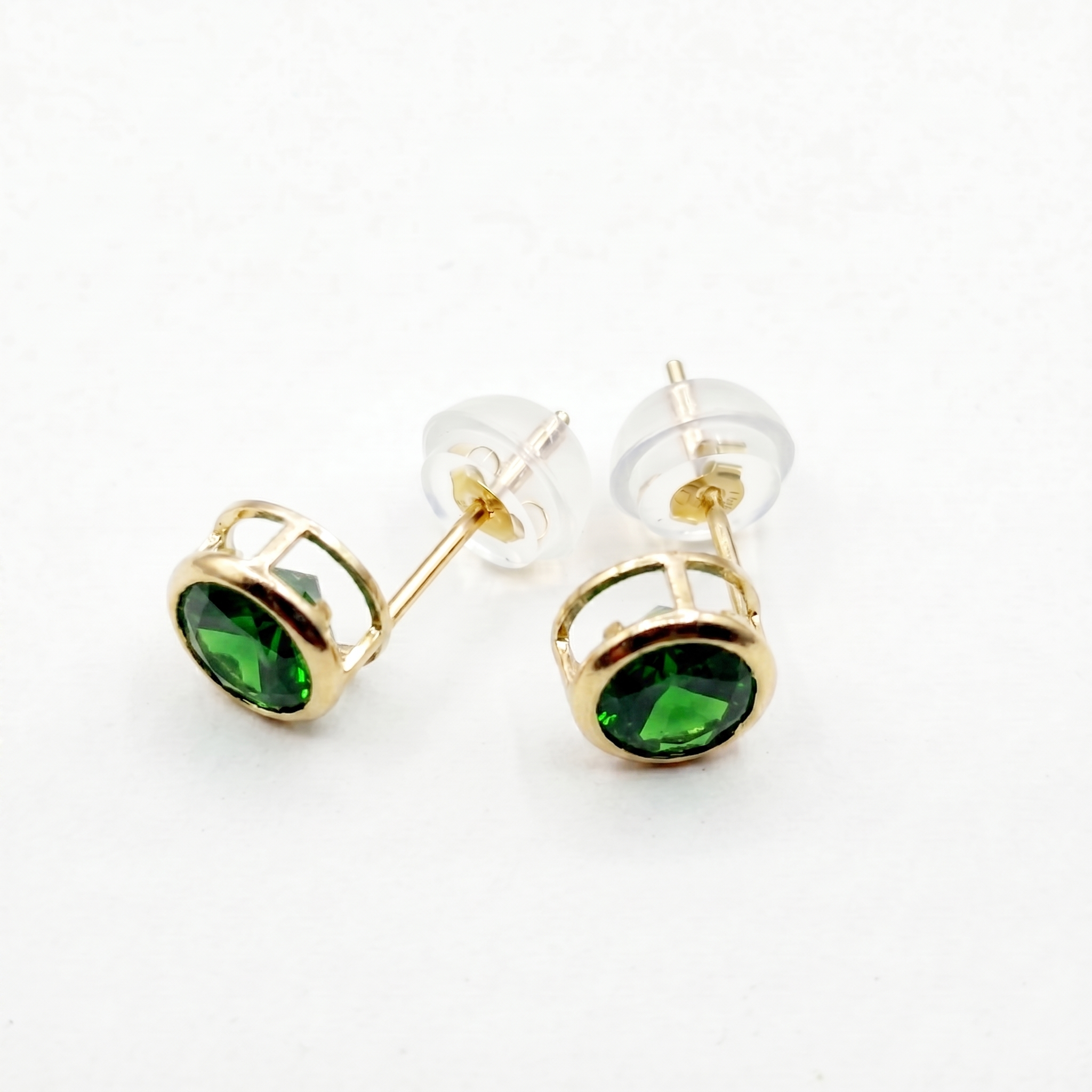 14K Yellow Gold Chrome diopside Stud Earrings, Green Gemstone Bezel Set, Minimalist Gold Earrings, Gift for Her