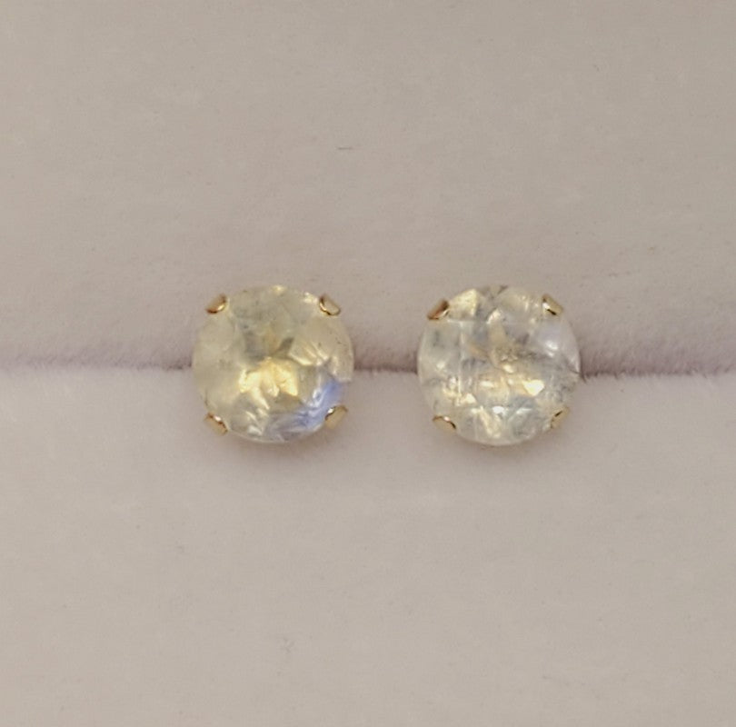 10K White Gold Moonstone Stud Earrings