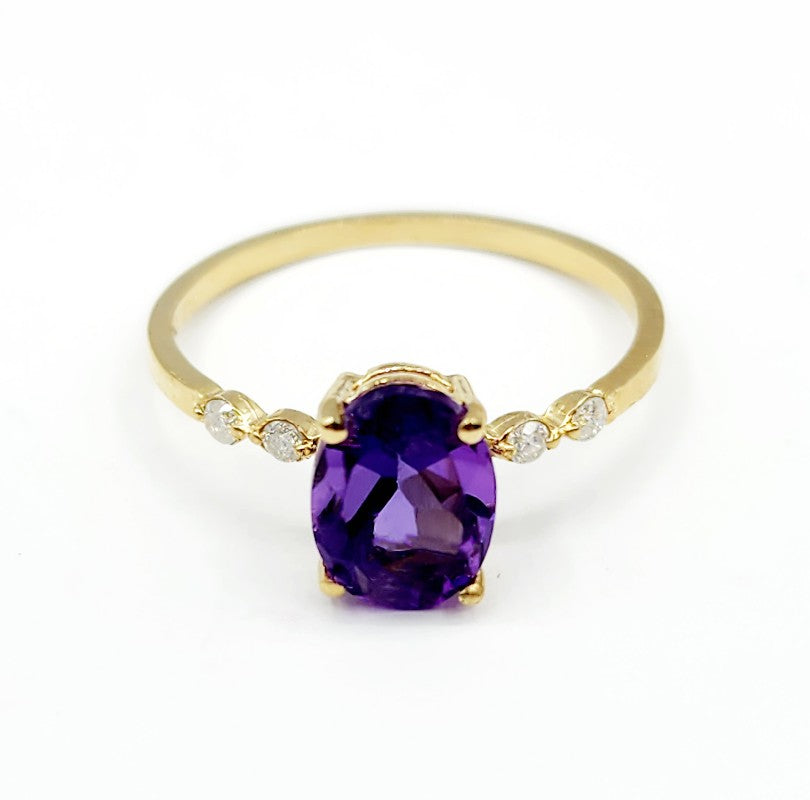 10K Yellow Gold Amethyst 8x6mm and Diamond Ring
