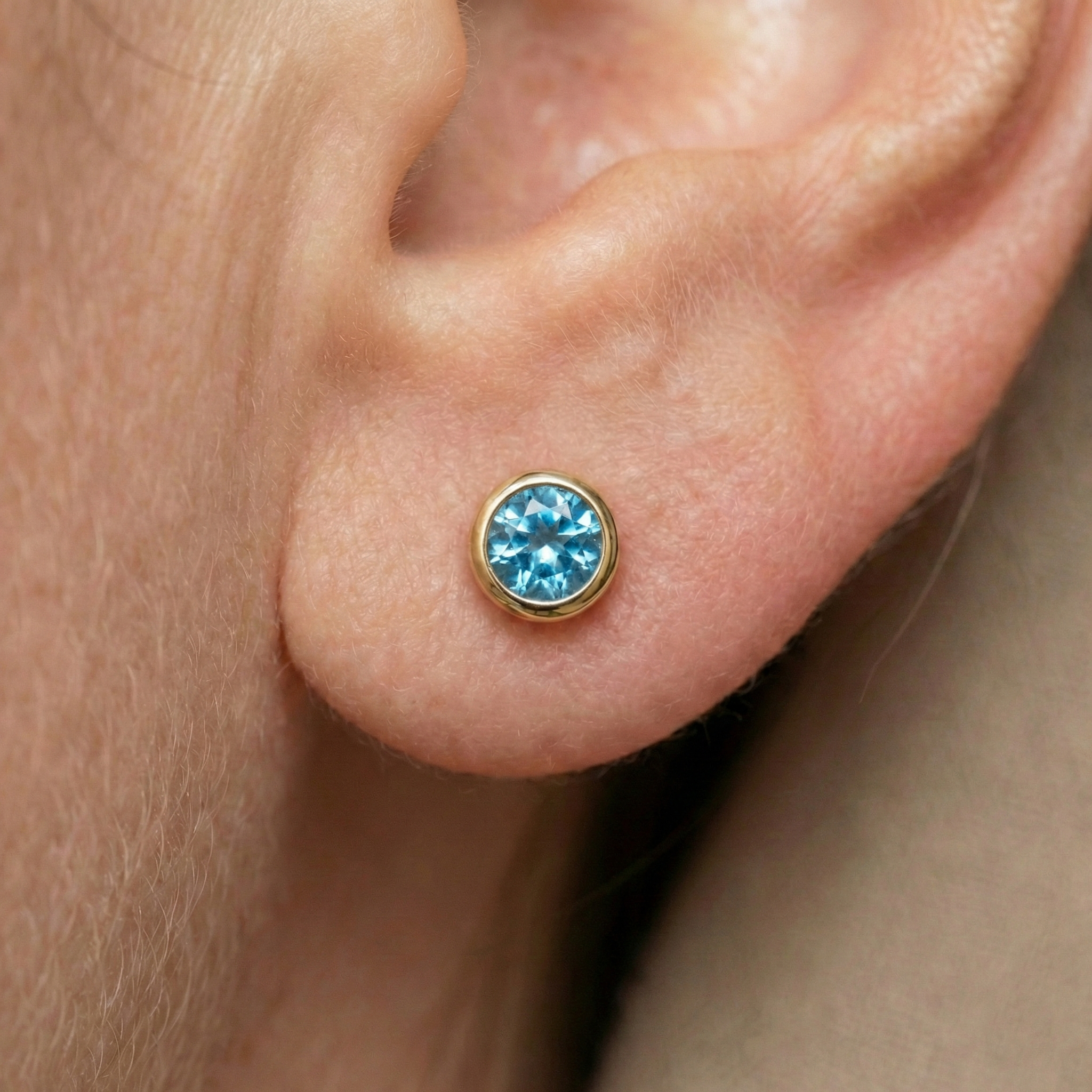 14K Gold Blue Topaz Stud Earrings, December Birthstone 5x5mm