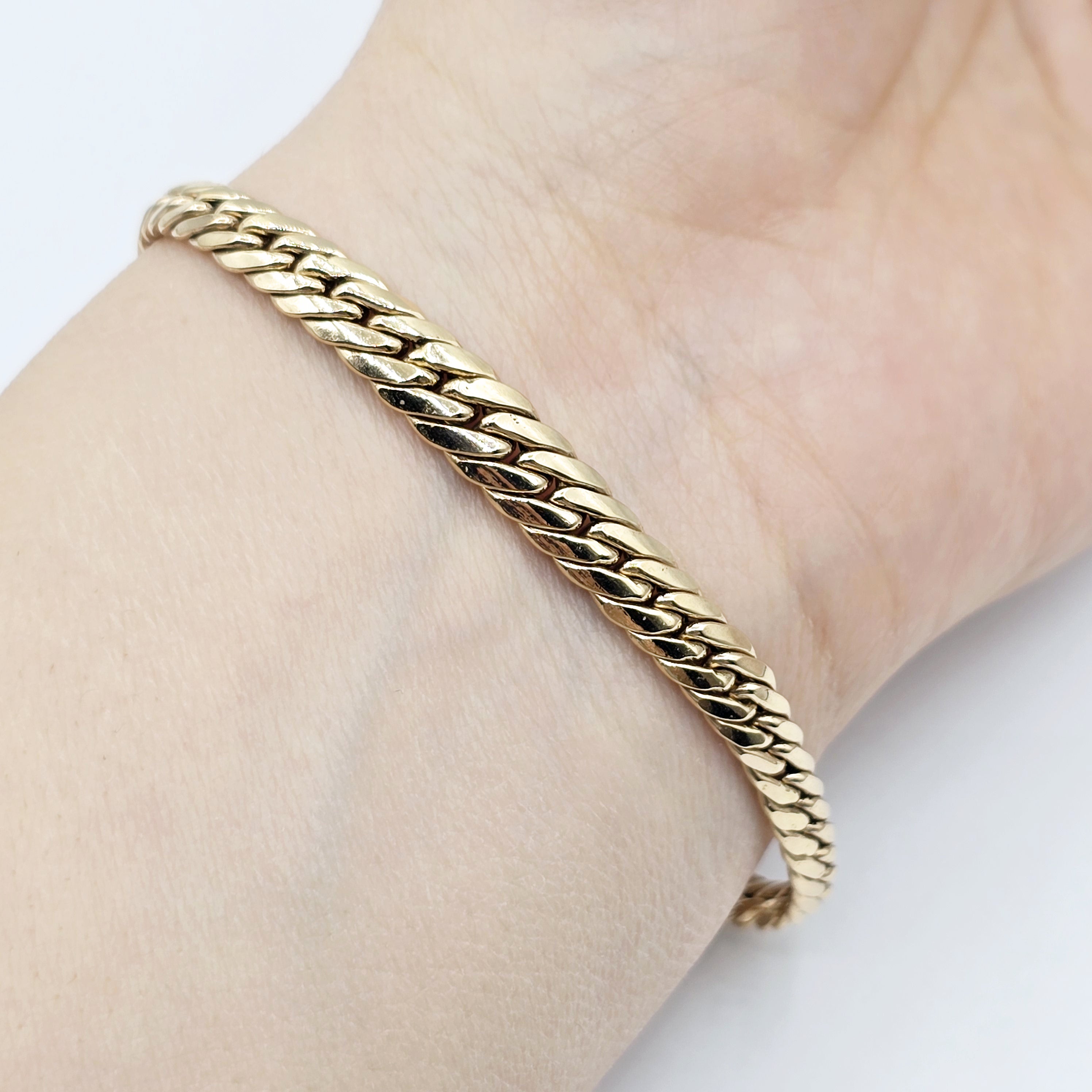 18K Yellow Gold Bracelet, 7.5 inches