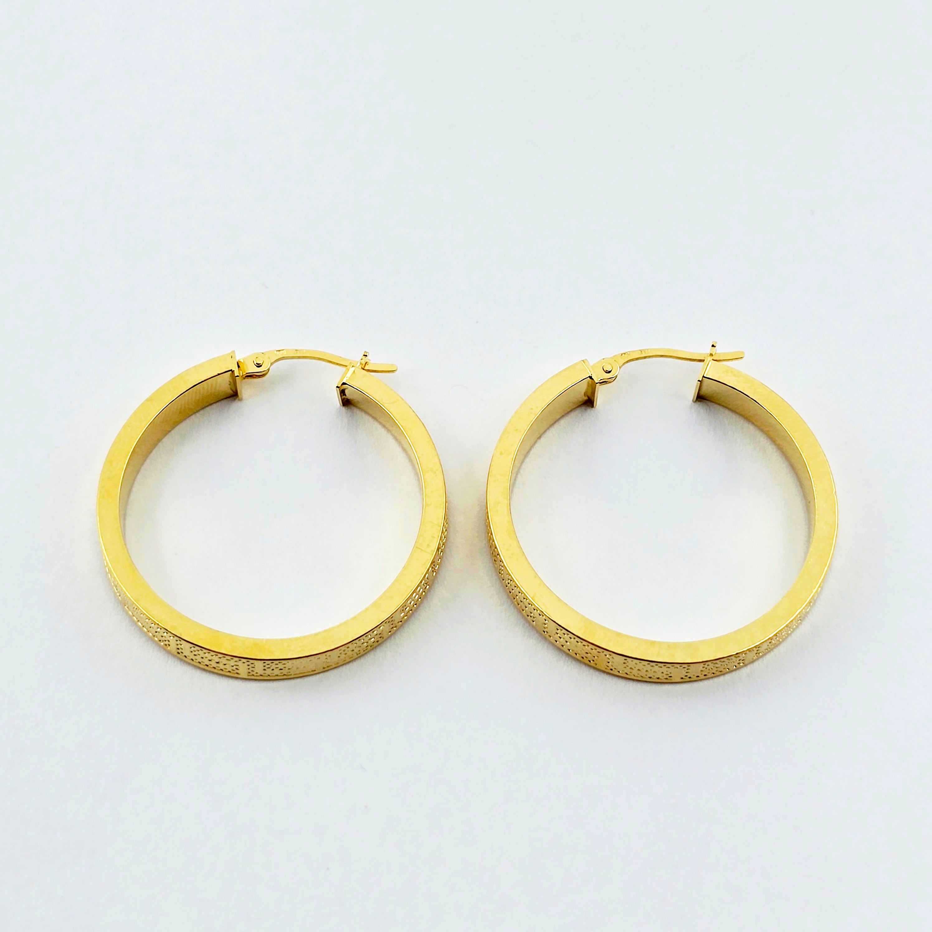 10K Yellow Gold Hoop Earrings,  30mm Classic Thick Gold Hoops for Women