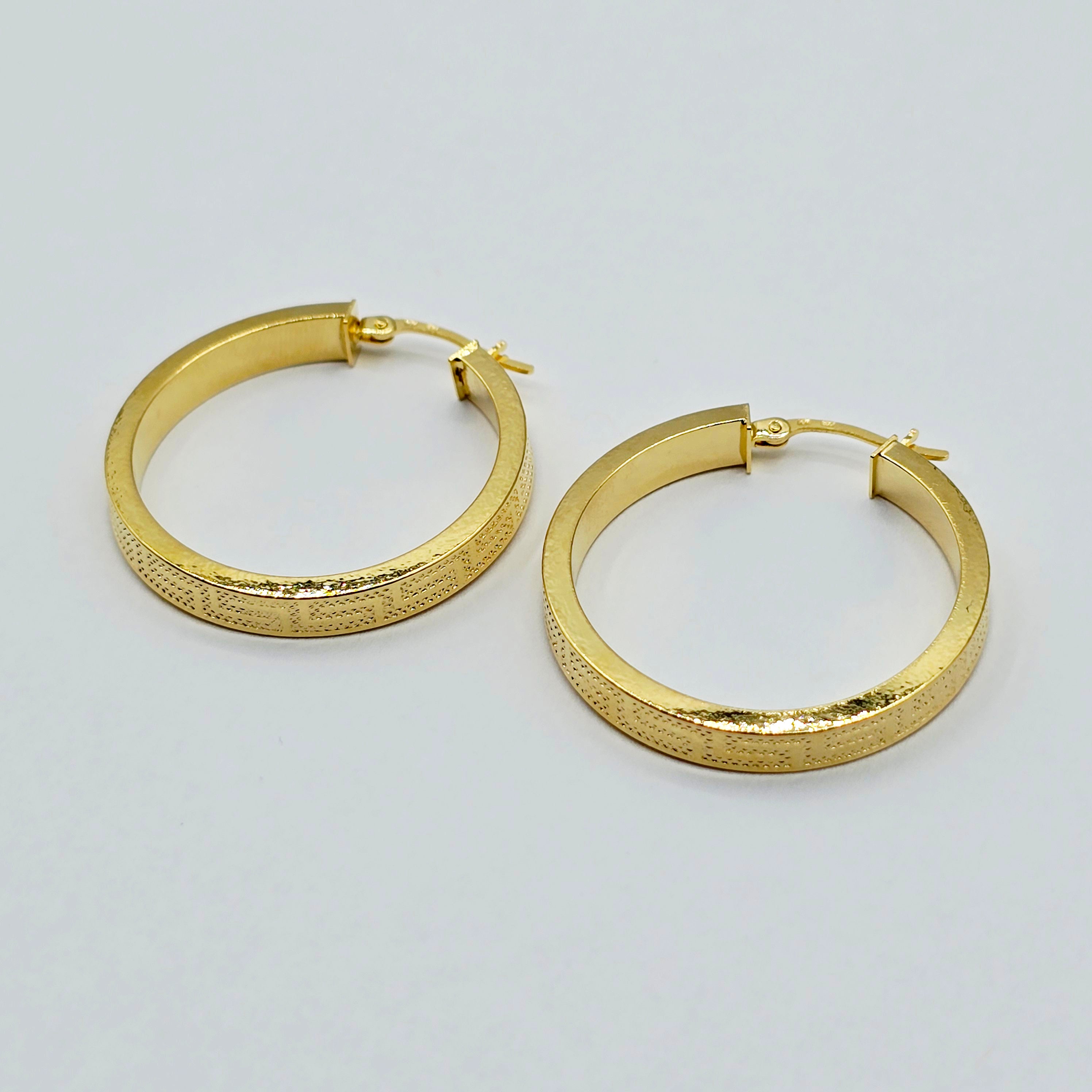 10K Yellow Gold Hoop Earrings,  30mm Classic Thick Gold Hoops for Women