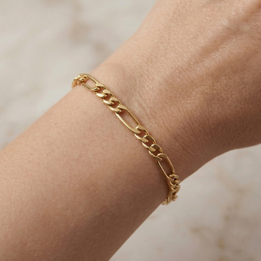 18K Solid Gold Figaro Chain Bracelet, Classic Link, 7 inches