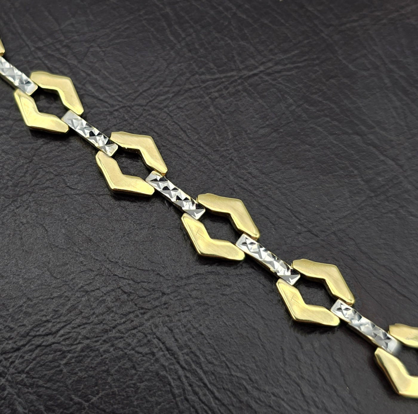 Gold Link Bracelet , Two-Tone Diamond-Cut Chain Bracelet, Elegant Everyday Jewelry