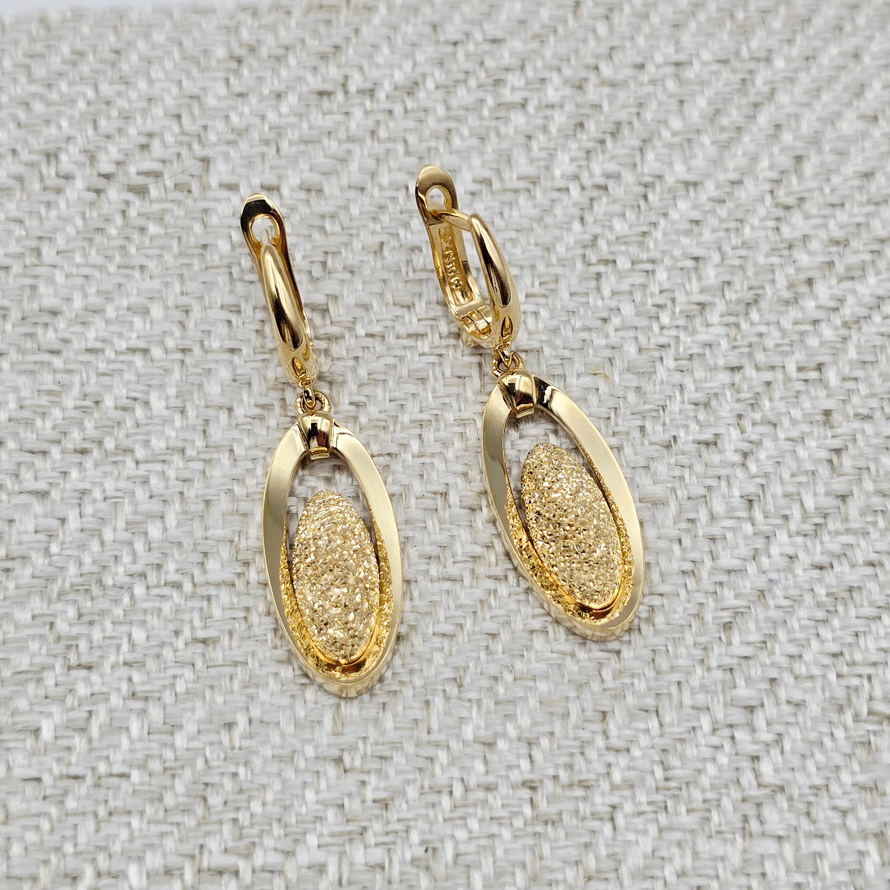 18K Solid Yellow Gold Drop Earrings, Oval Textured Dangle Earrings