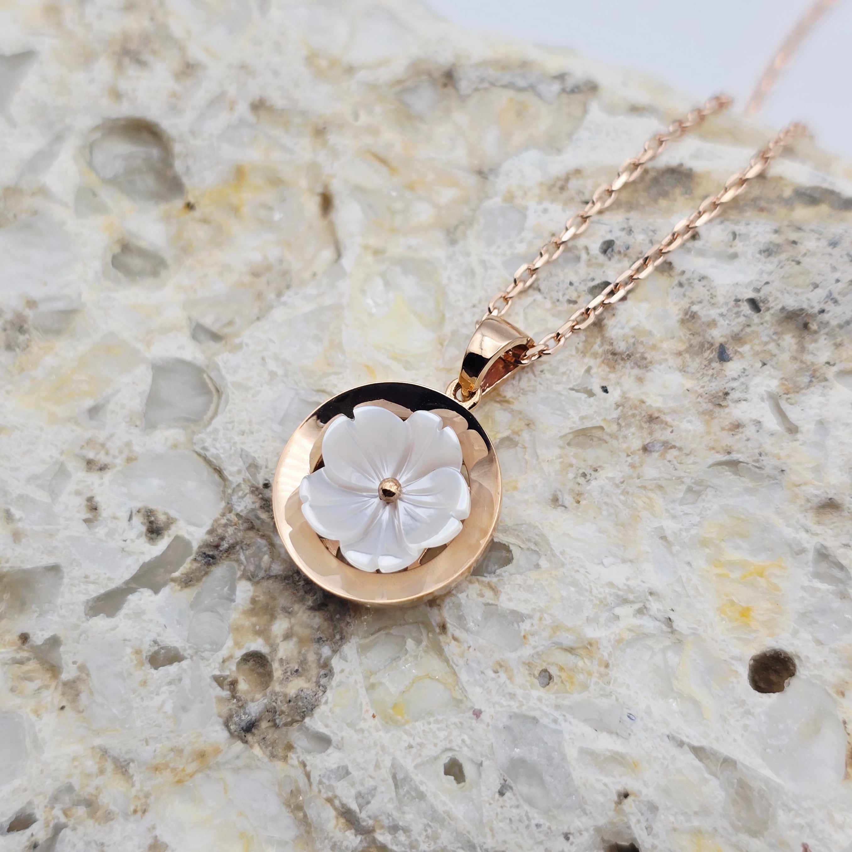 18K Rose Gold Pendant, Shell Flower Necklace, Floral Pendant, Elegant Gift for Her