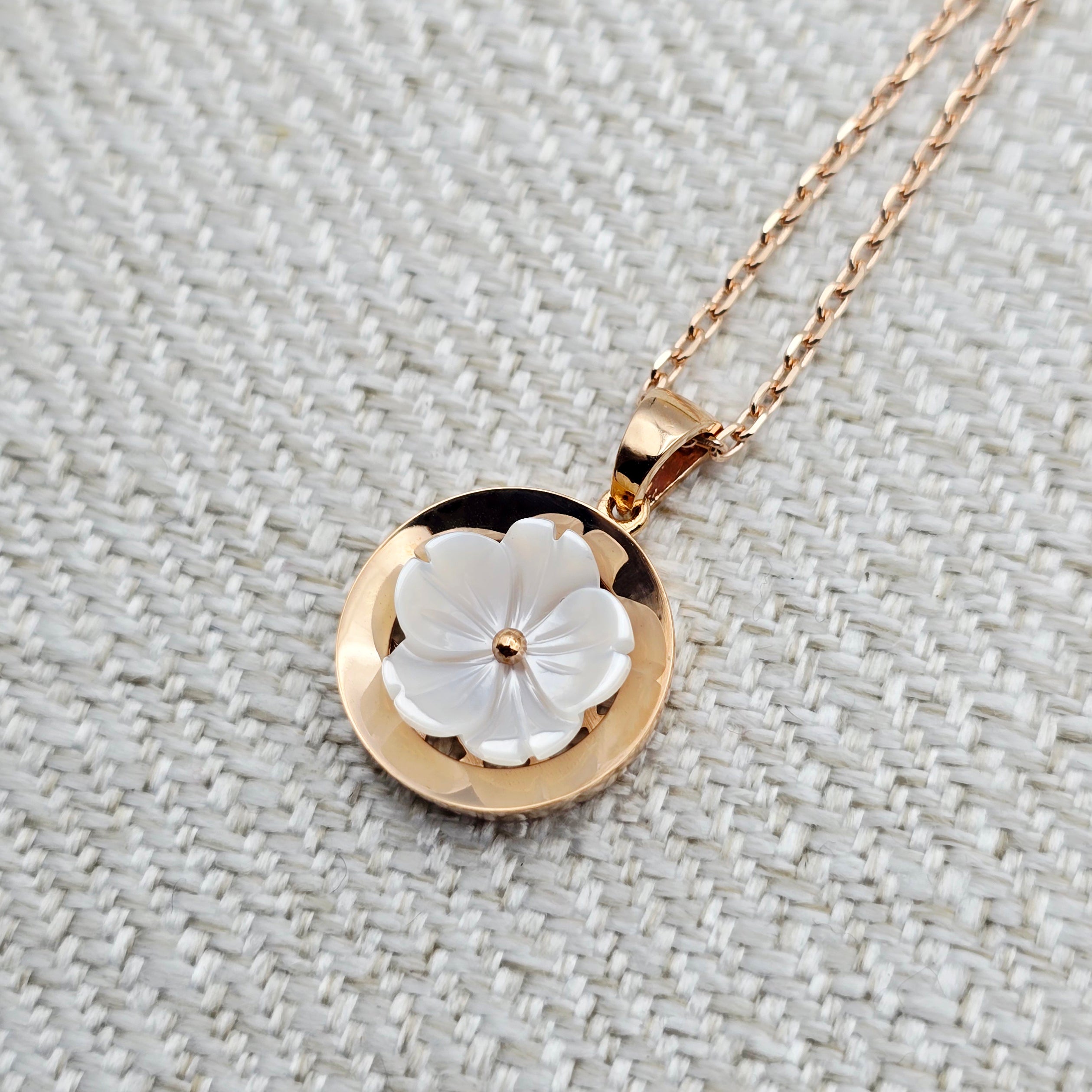 18K Rose Gold Pendant, Shell Flower Necklace, Floral Pendant, Elegant Gift for Her