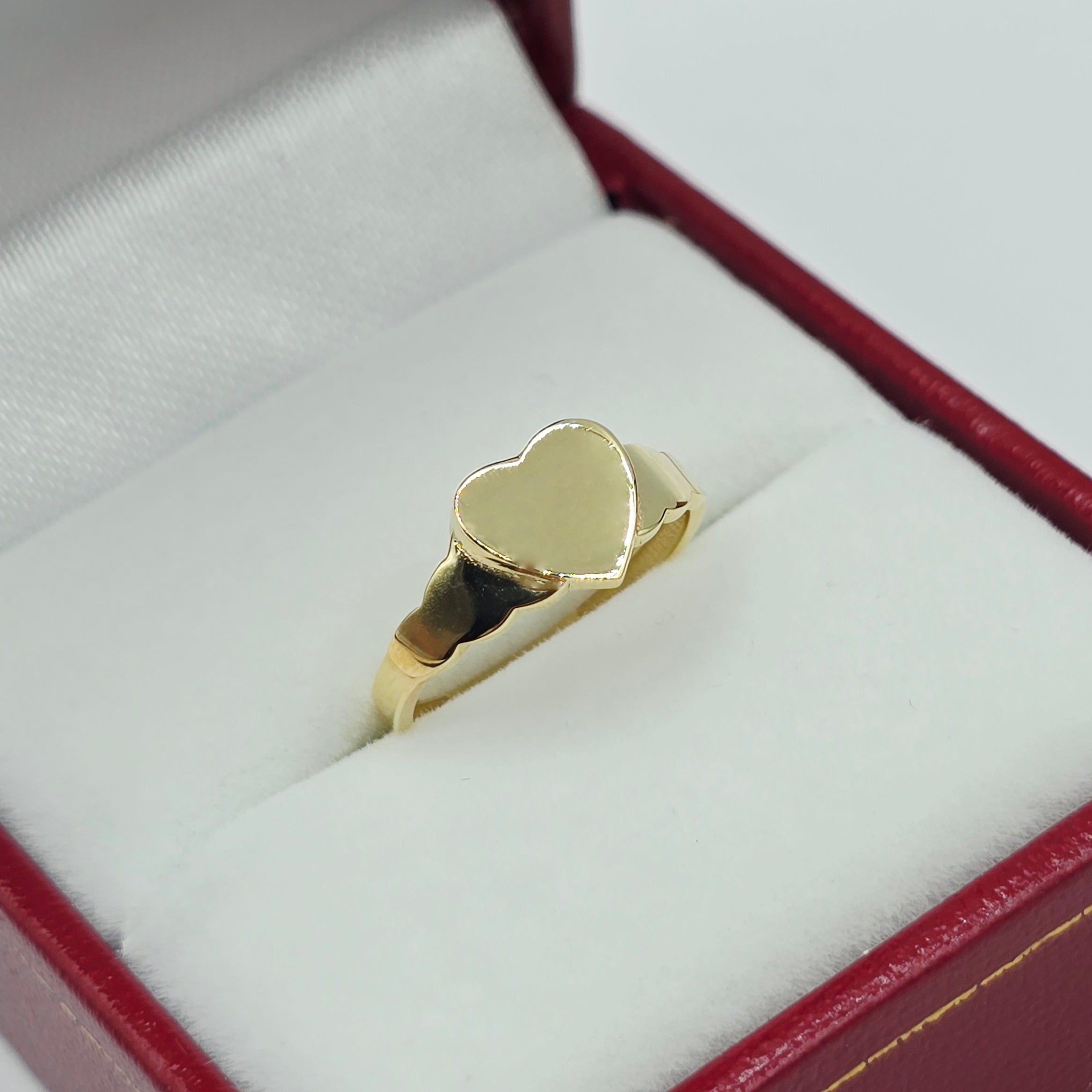 10K Gold Baby Signet Ring, Engravable Baby Ring, Solid Yellow Gold Child Ring, Personalized Name Ring, Baby Ring, Gift for Baby Girl Boy