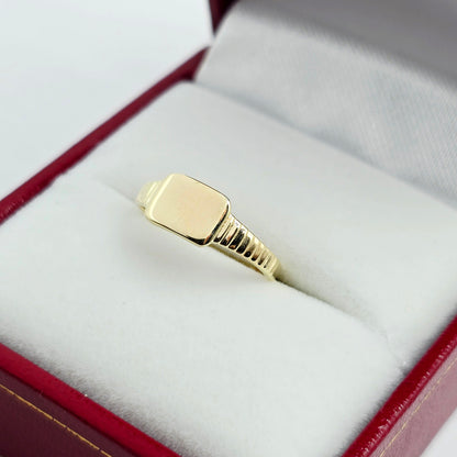 10K Gold Baby Signet Ring, Engravable Baby Ring, Solid Yellow Gold Child Ring, Personalized Name Ring, Baby Ring, Gift for Baby Girl Boy
