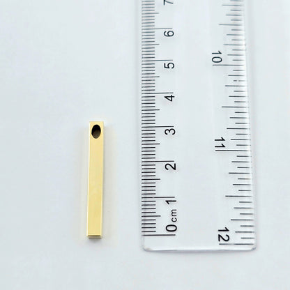 10K Yellow Gold Bar Pendant Necklace, Vertical Bar Pendant, Engravable Necklace, Engraved Vertical Custom Pendant, Personalized Jewelry