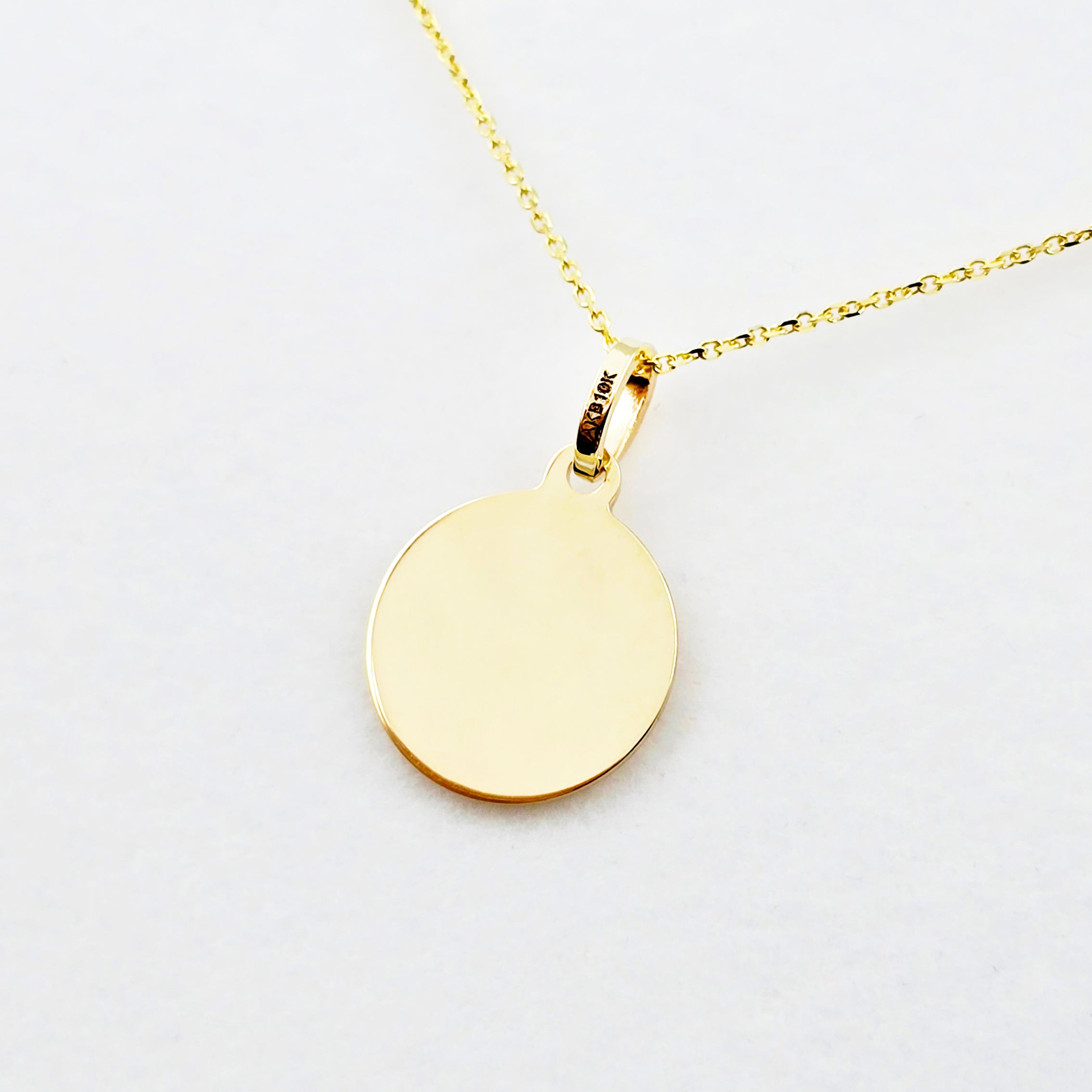 10K Yellow Gold Round Disc Pendant Necklace, Engravable Circle Pendant, Minimalist Unisex Gold Charm, Personalized Jewelry Gift for Her