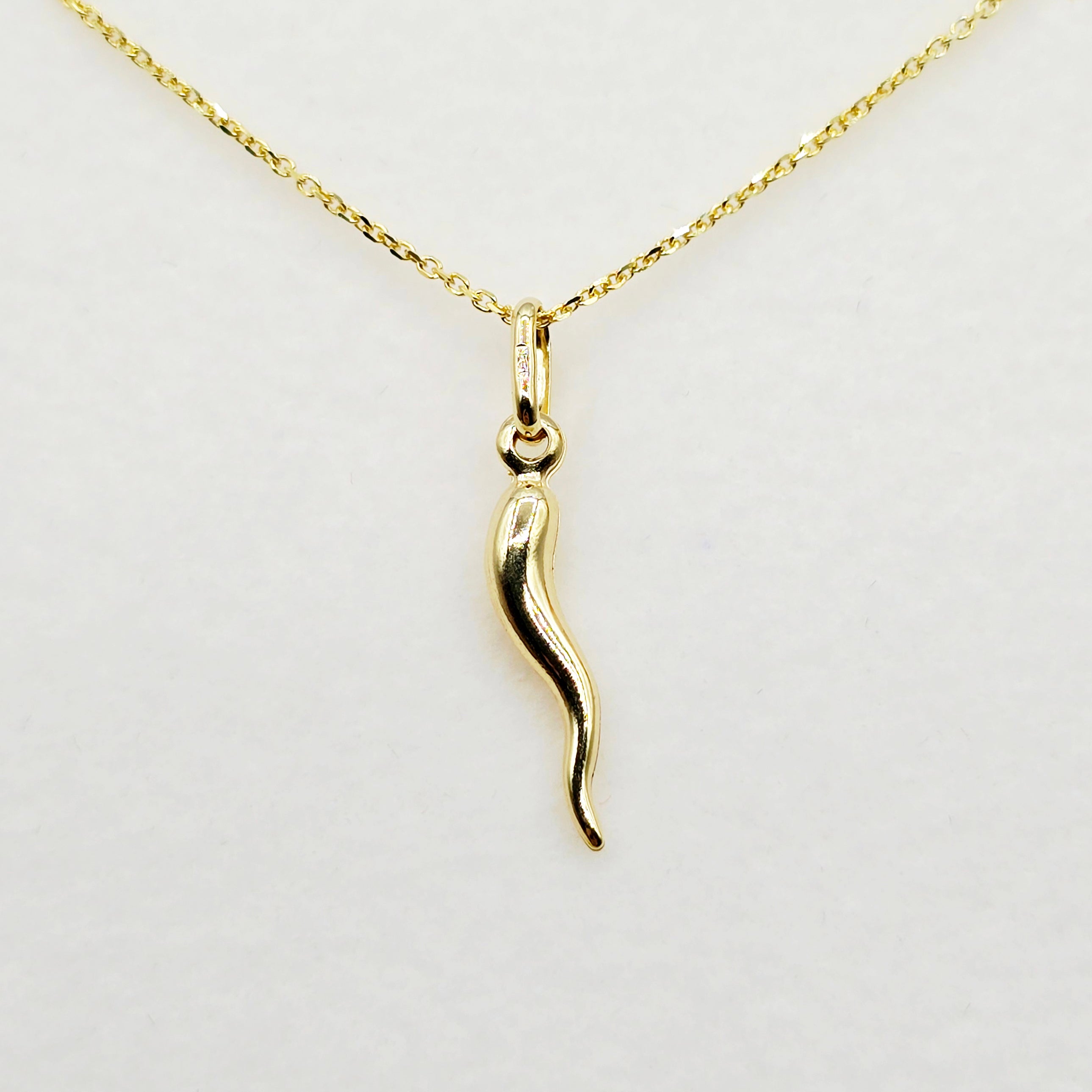 10K Yellow Gold Italian Horn Pendant, Cornicello Charm, Italian Good Luck Amulet, Gold Horn Necklace Charm, Protection Jewelry