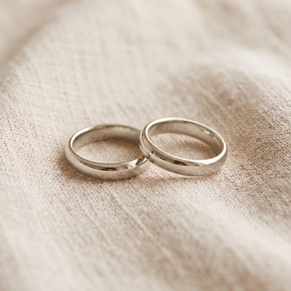 Solid Gold Wedding Band 4mm, Yellow or White Gold Wedding Ring, Engraved Wedding Band, Classic Gold Ring for Men & Women