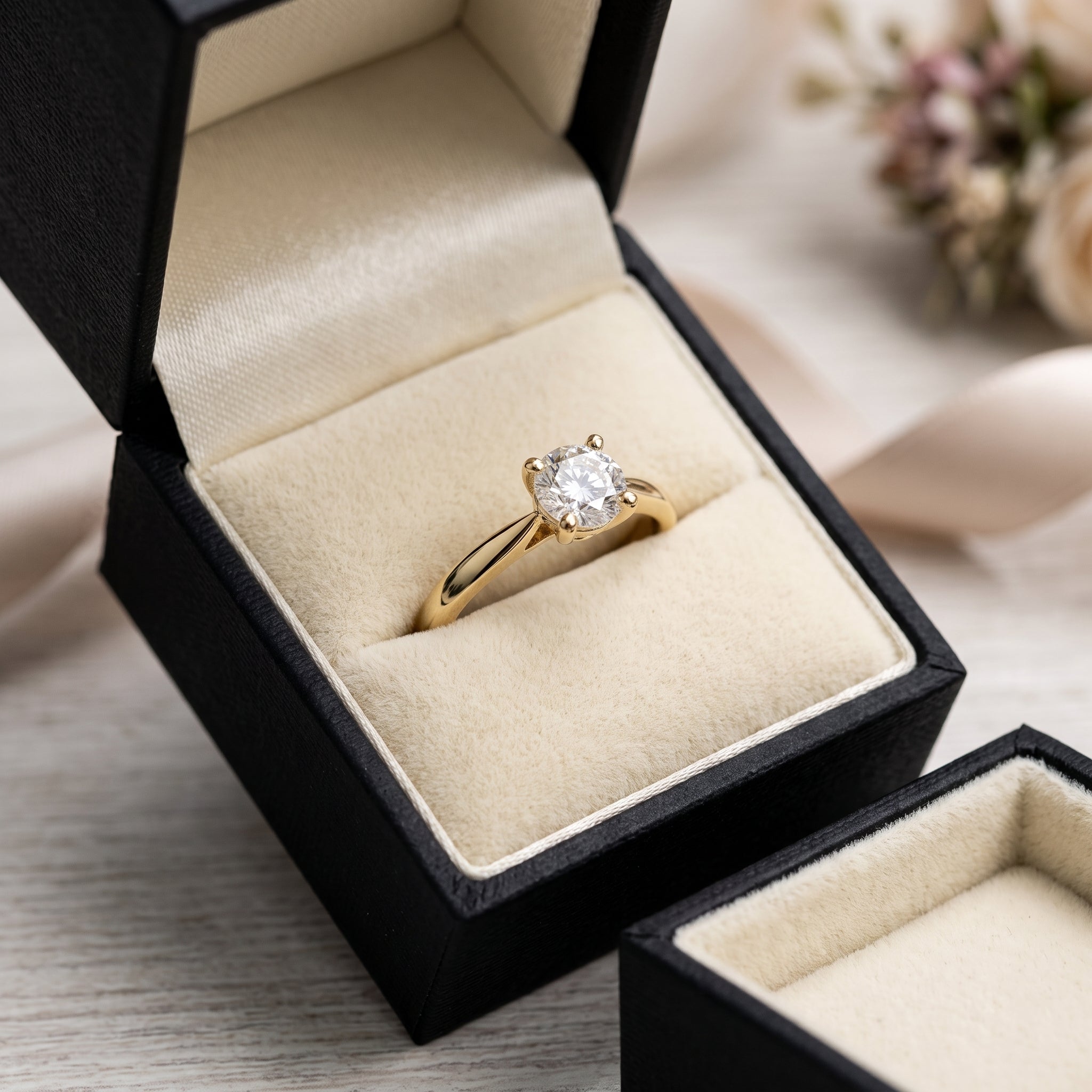 Solid Gold Lab Grown Diamond Ring, 5mm Round Diamond Solitaire Ring, Classic Engagement Ring, Anniversary Ring for Her