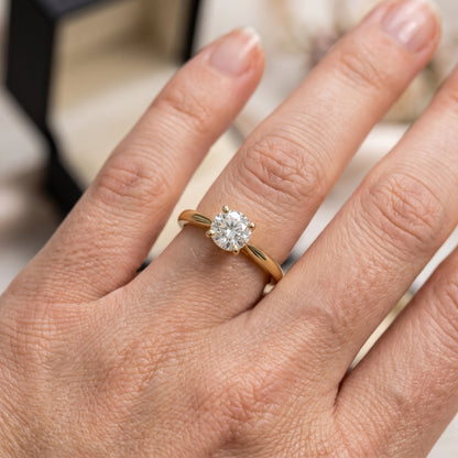 Solid Gold Lab Grown Diamond Ring, 5mm Round Diamond Solitaire Ring, Classic Engagement Ring, Anniversary Ring for Her
