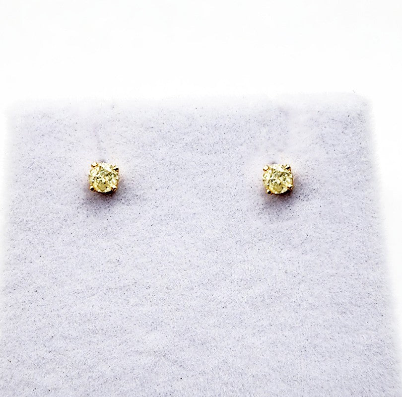 14K Yellow Gold Diamond (0.17ct) Stud Earrings