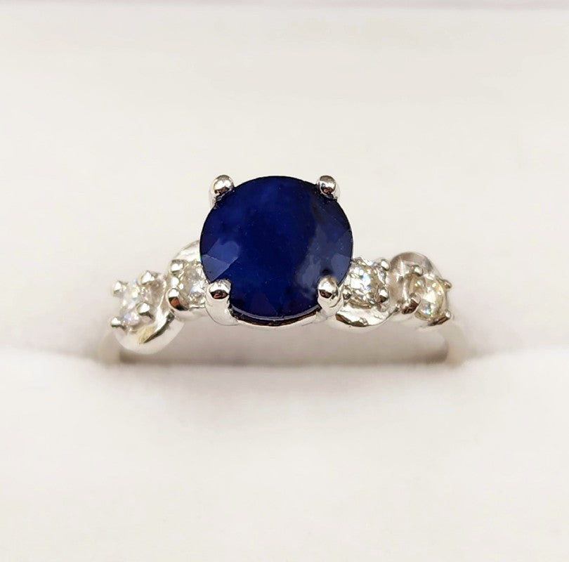 10K White Gold Natural Blue Sapphire with Diamond Ring