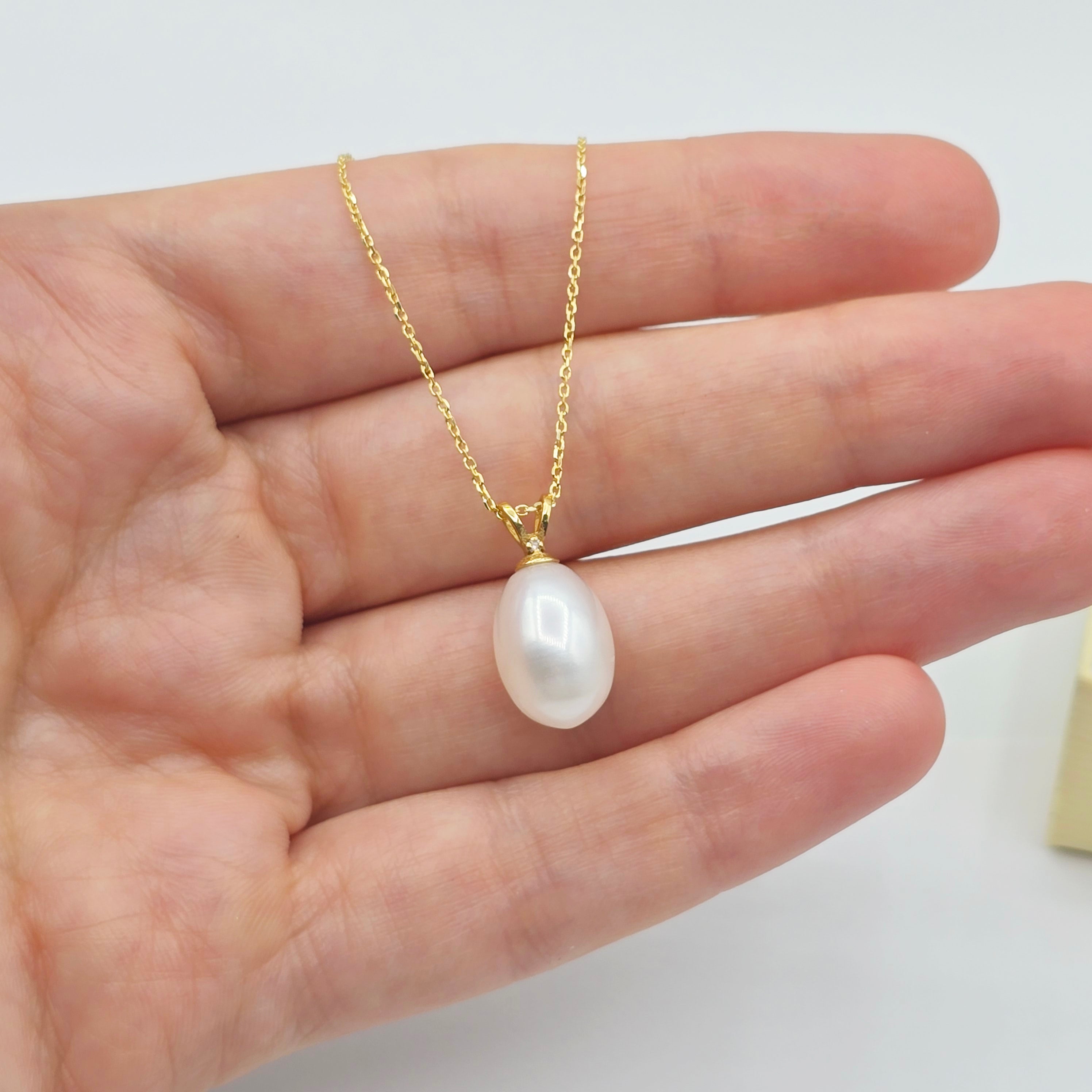 14K Yellow Gold Pearl Pendant Necklace, Diamond Accent, June Birthstone