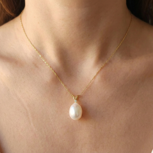 14K Yellow Gold Pearl Pendant Necklace, Diamond Accent, June Birthstone
