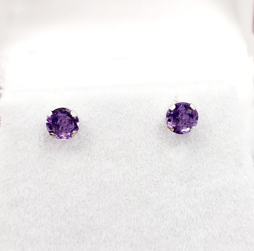 10K White Gold Amethyst 4x4mm Stud Earrings