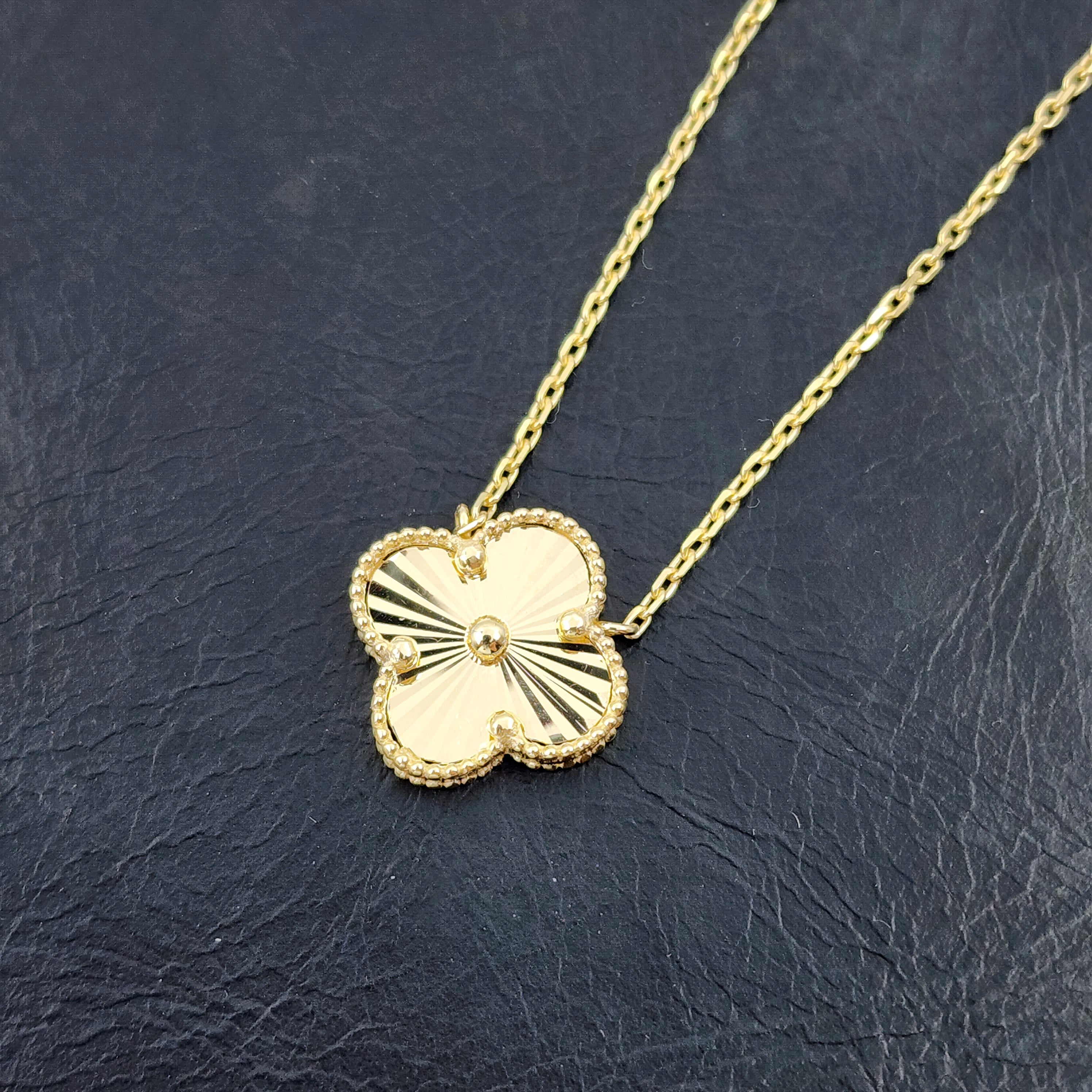 10K Yellow Gold Set of Earrings and Necklace For Women