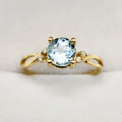 10K Yellow Gold Aquamarine 6x6mm with Diamond 0.04ct Ring