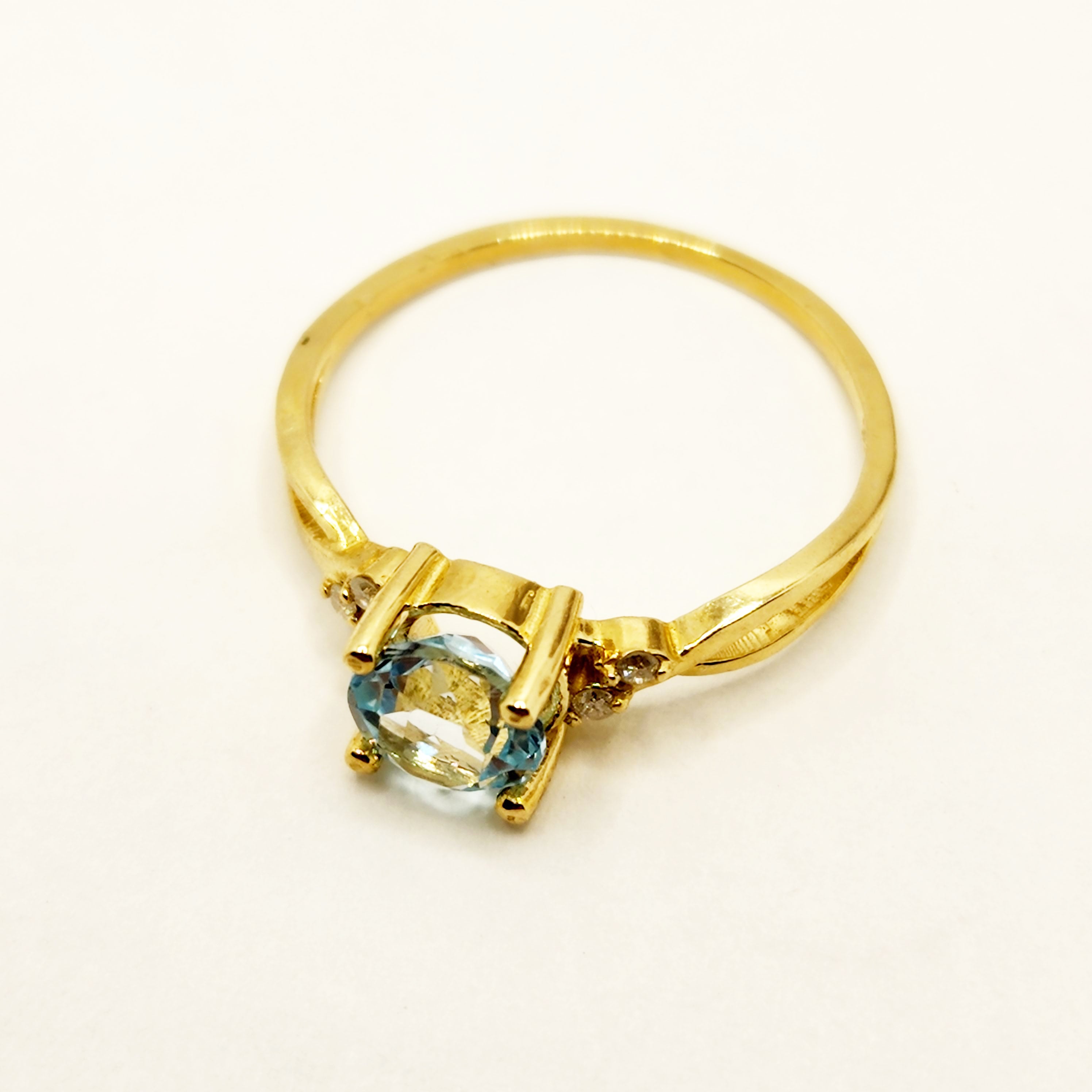 10K Yellow Gold Aquamarine 6x6mm with Diamond 0.04ct Ring