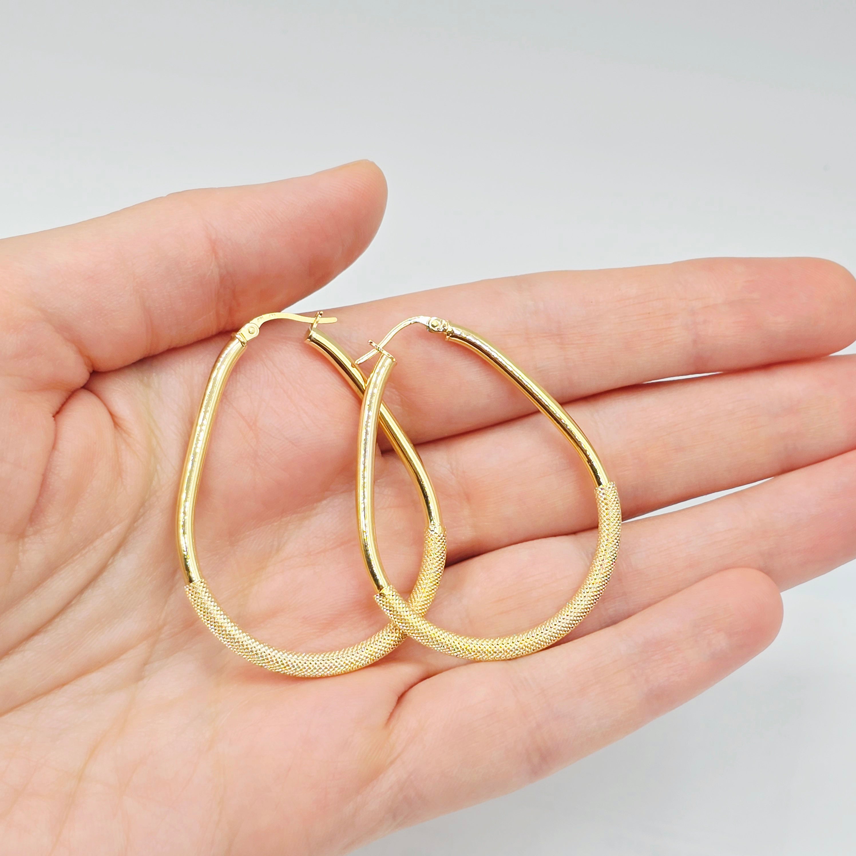 Gold Hoop Women’s Earrings, 10K Yellow Gold Circle Earrings , Hoop Earrings With Mesh Pattern Centre