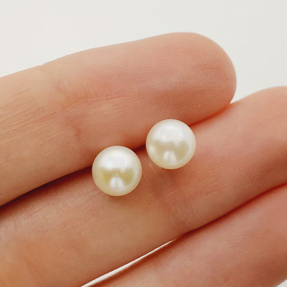 Gold Pearl Stud Earrings, 14K Yellow Gold Natural Cultured Pearl Earrings, June Birthstone, Birthstone Earrings, Handmade Earrings