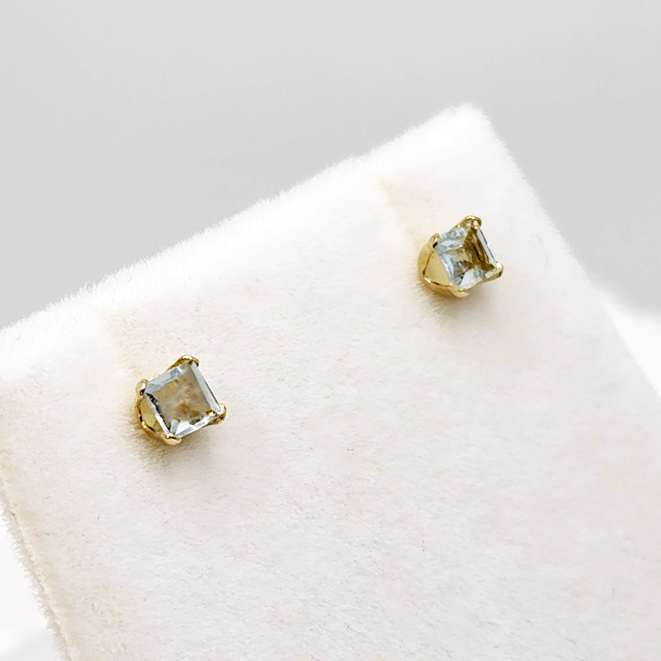 14K Yellow Gold Aquamarine 3x3mm Stud Earrings: March Birthstone