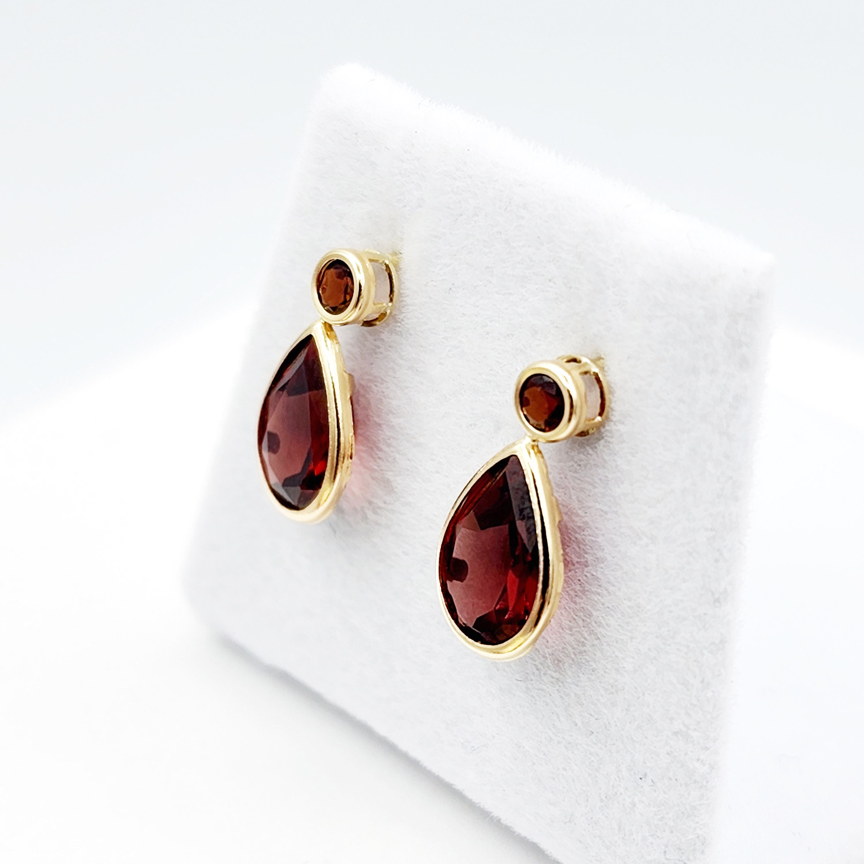 Gold Garnet Stud Earrings,  14k Yellow Gold Teardrop Genuine Garnet 4.7cts Stud Earrings, Birthstone Earrings, January Birthstone