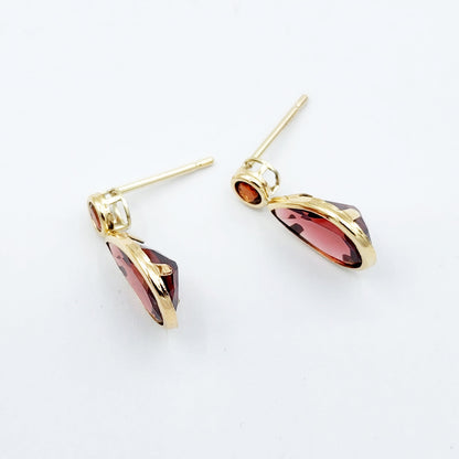 Gold Garnet Stud Earrings,  14k Yellow Gold Teardrop Genuine Garnet 4.7cts Stud Earrings, Birthstone Earrings, January Birthstone