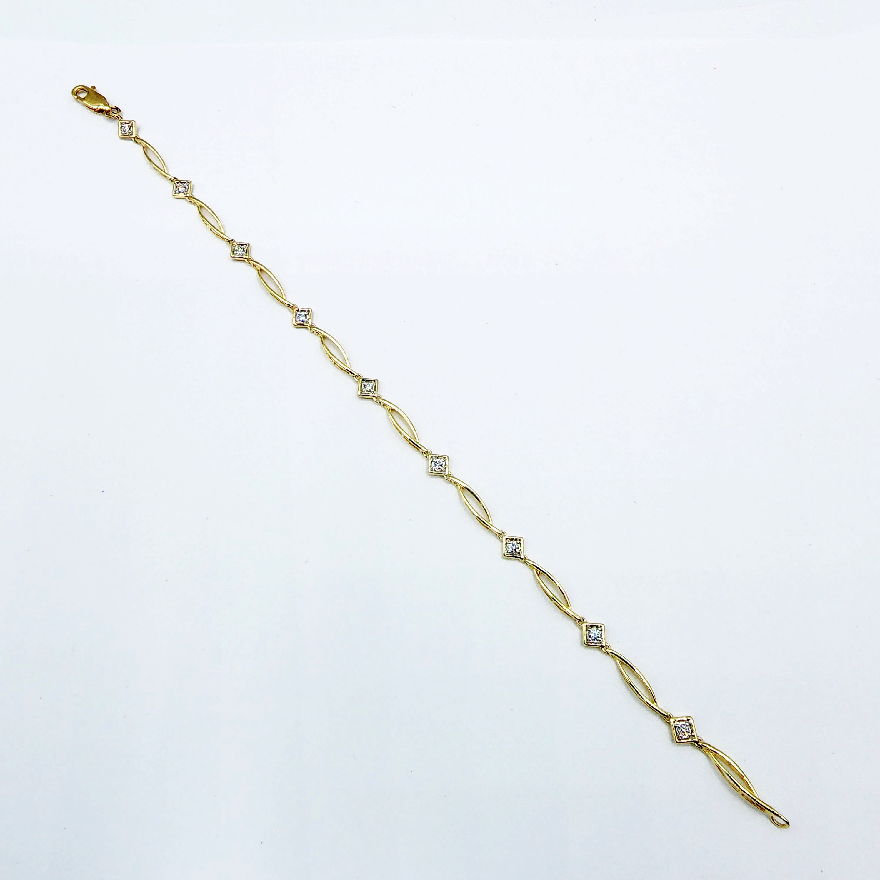 Gold Diamond Bracelet , 10K Yellow Gold Diamond 0.25ct Bracelet, Elegant Design, Fine Jewelry, Precious Gift, Luxury Accessories for Women