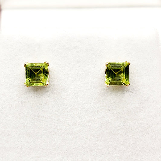 Gold Peridot Stud Earrings, 10K Gold Square Peridot 4mm Stud Earrings, August birthstone, Earrings For Her, Peridot jewelry, Gifts