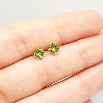 Gold Peridot Stud Earrings, 10K Gold Square Peridot 4mm Stud Earrings, August birthstone, Earrings For Her, Peridot jewelry, Gifts
