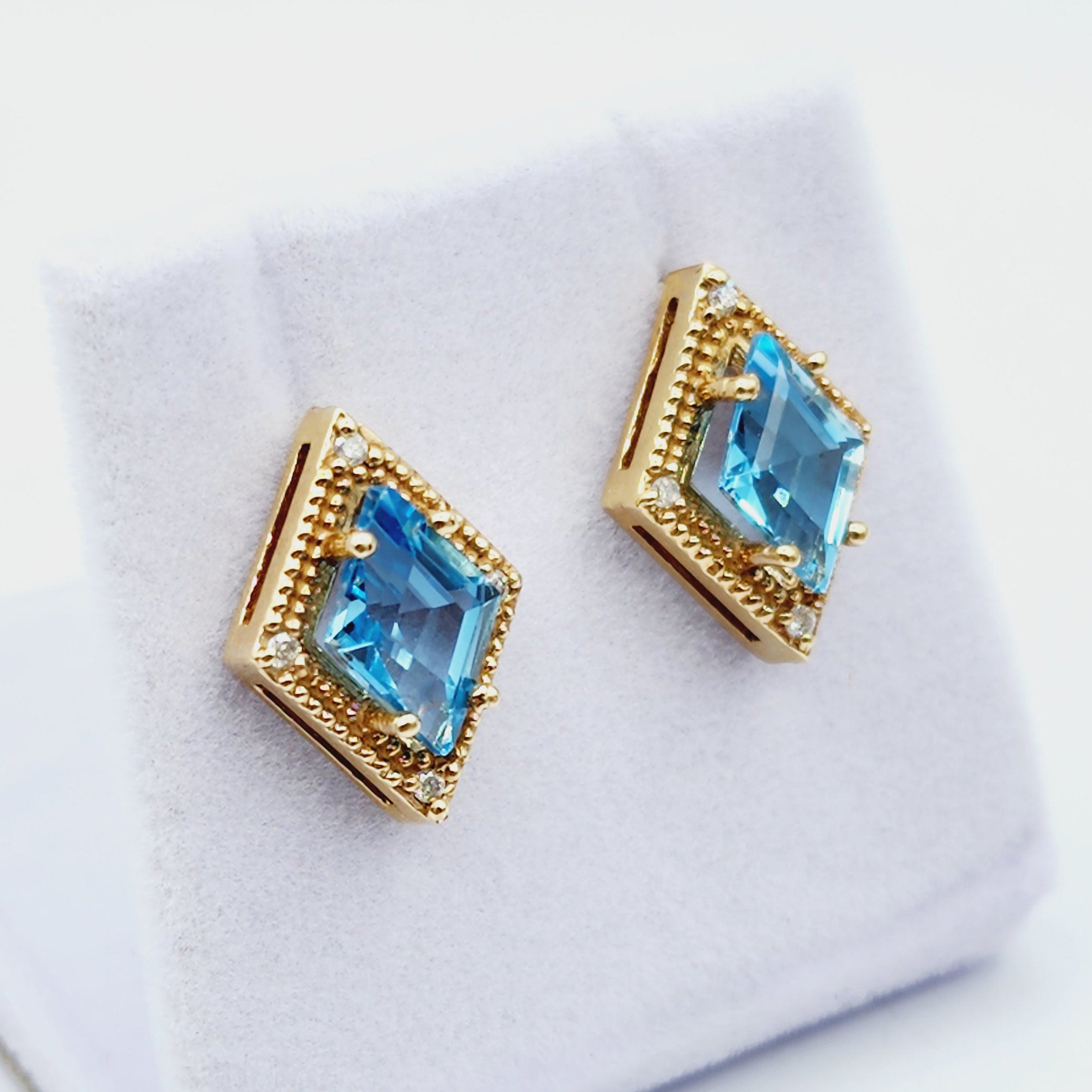 Gold Blue Topaz Stud Earrings, 14K Yellow Gold Blue Topaz 3.0cts Stud Earrings, Handmade Earrings, Gemstone Earrings, December Birthstone