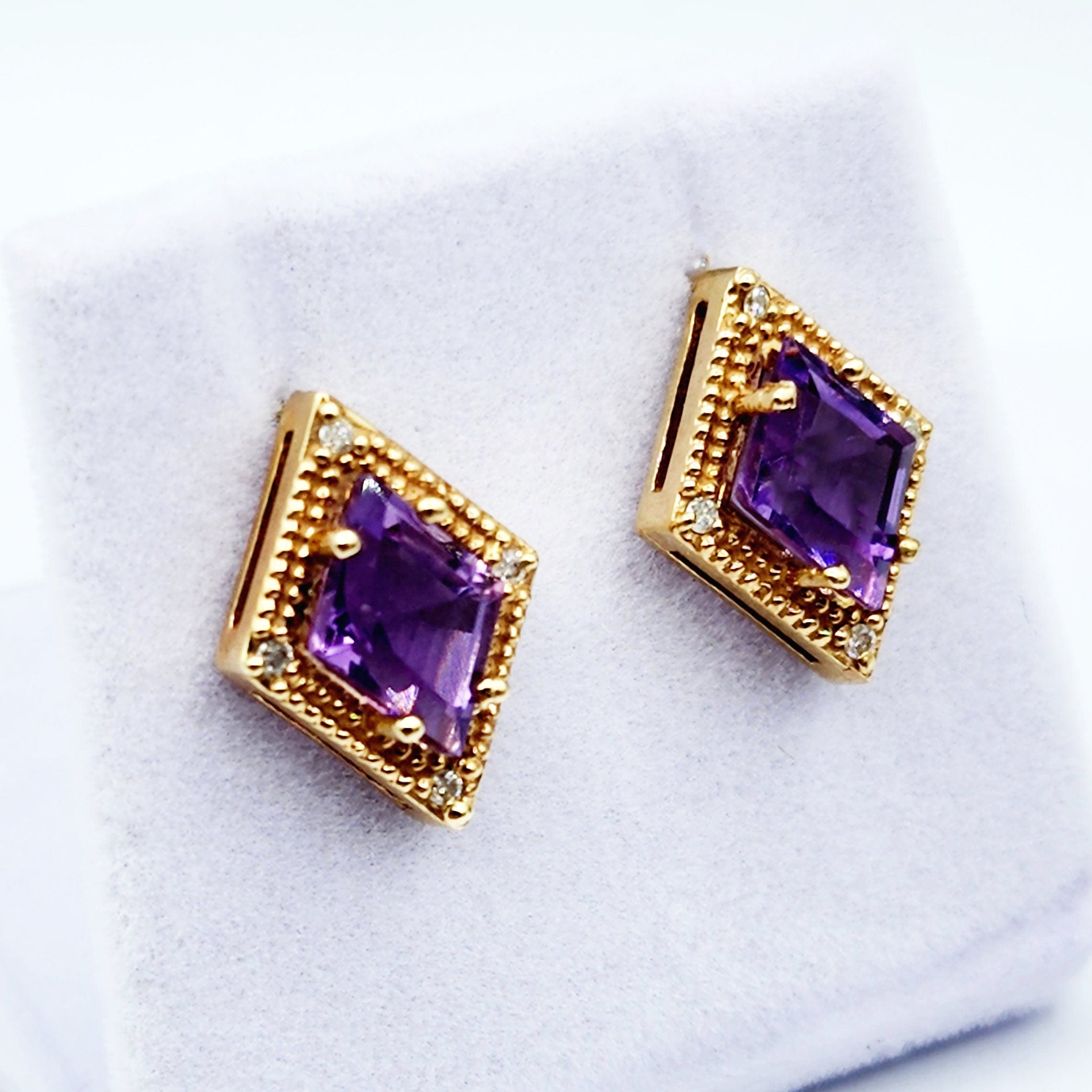 Gold Amethyst Stud Earrings, 14K Yellow Gold Amethyst 3.0cts Stud Earrings, Handmade Earrings, Gemstone Earrings, February Birthstone