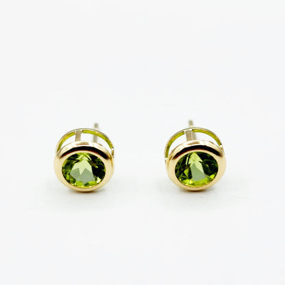 14K Gold Peridot Bezel Stud Earrings, 14K Yellow Gold Genuine Peridot 5x5mm Earrings, August Birthstone, Round Bezel Set Stud