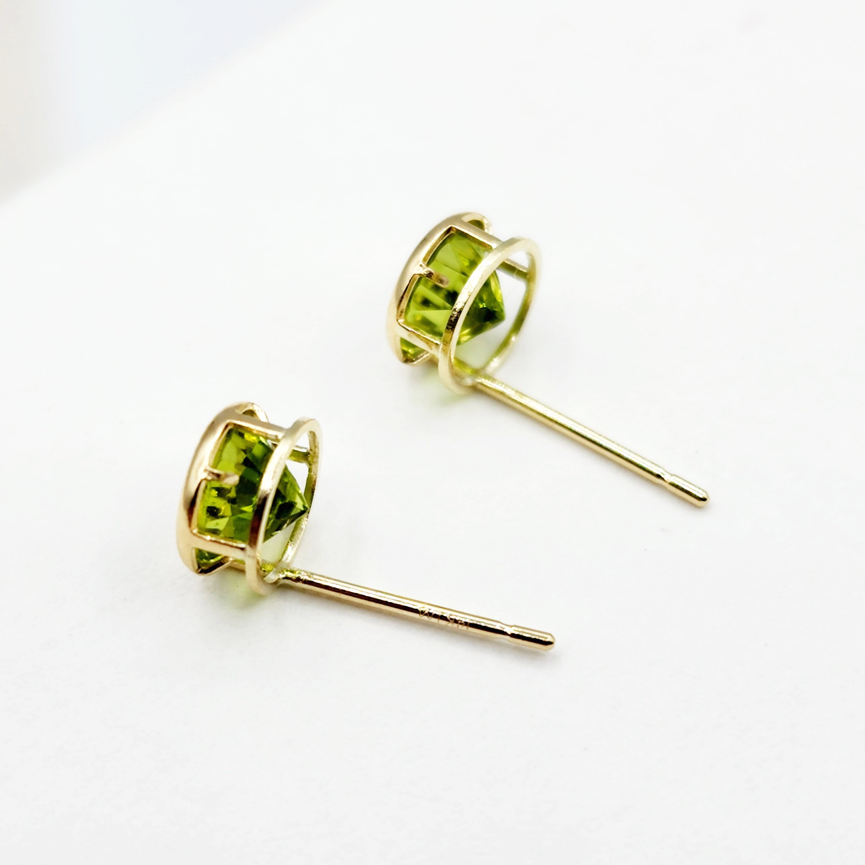 14K Gold Peridot Bezel Stud Earrings, 14K Yellow Gold Genuine Peridot 5x5mm Earrings, August Birthstone, Round Bezel Set Stud