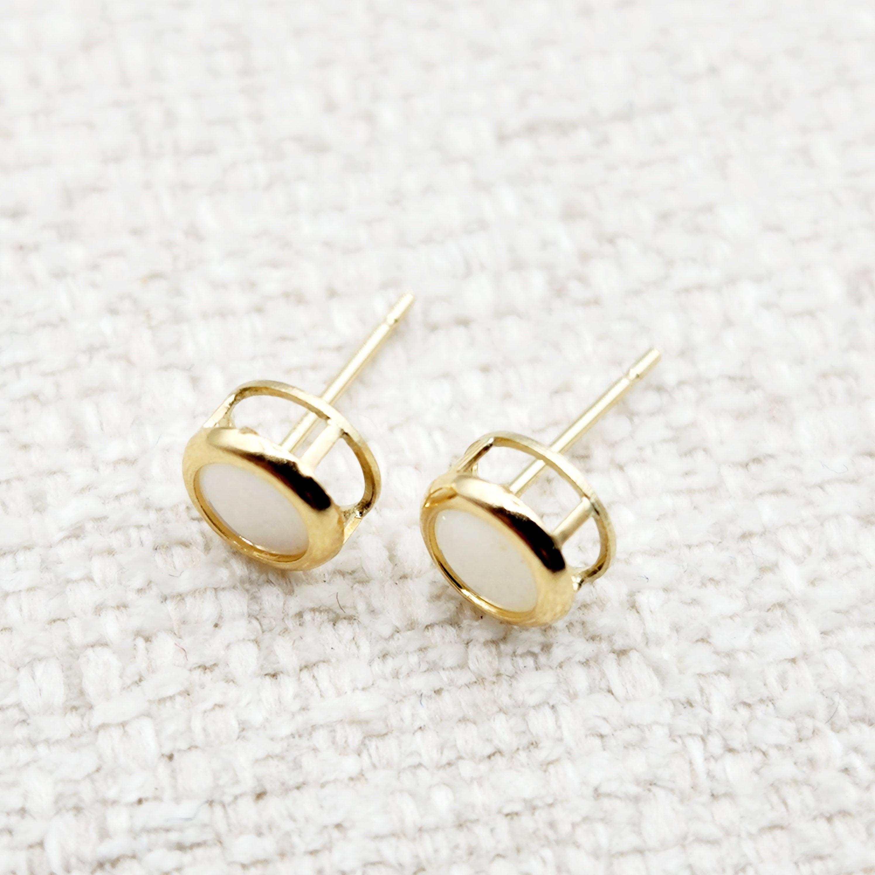 14K Gold Opal Bezel Stud Earrings, 14K Yellow Gold Genuine Opal  5x5mm Earrings, October Birthstone, Round Bezel Set Stud