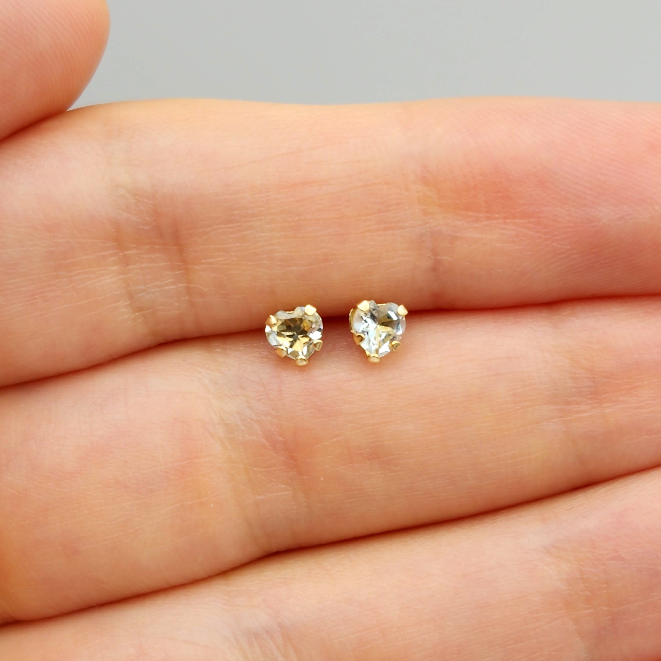 10K Yellow Gold Aquamarine 4x4mm Heart Stud Earrings: March Birthstone