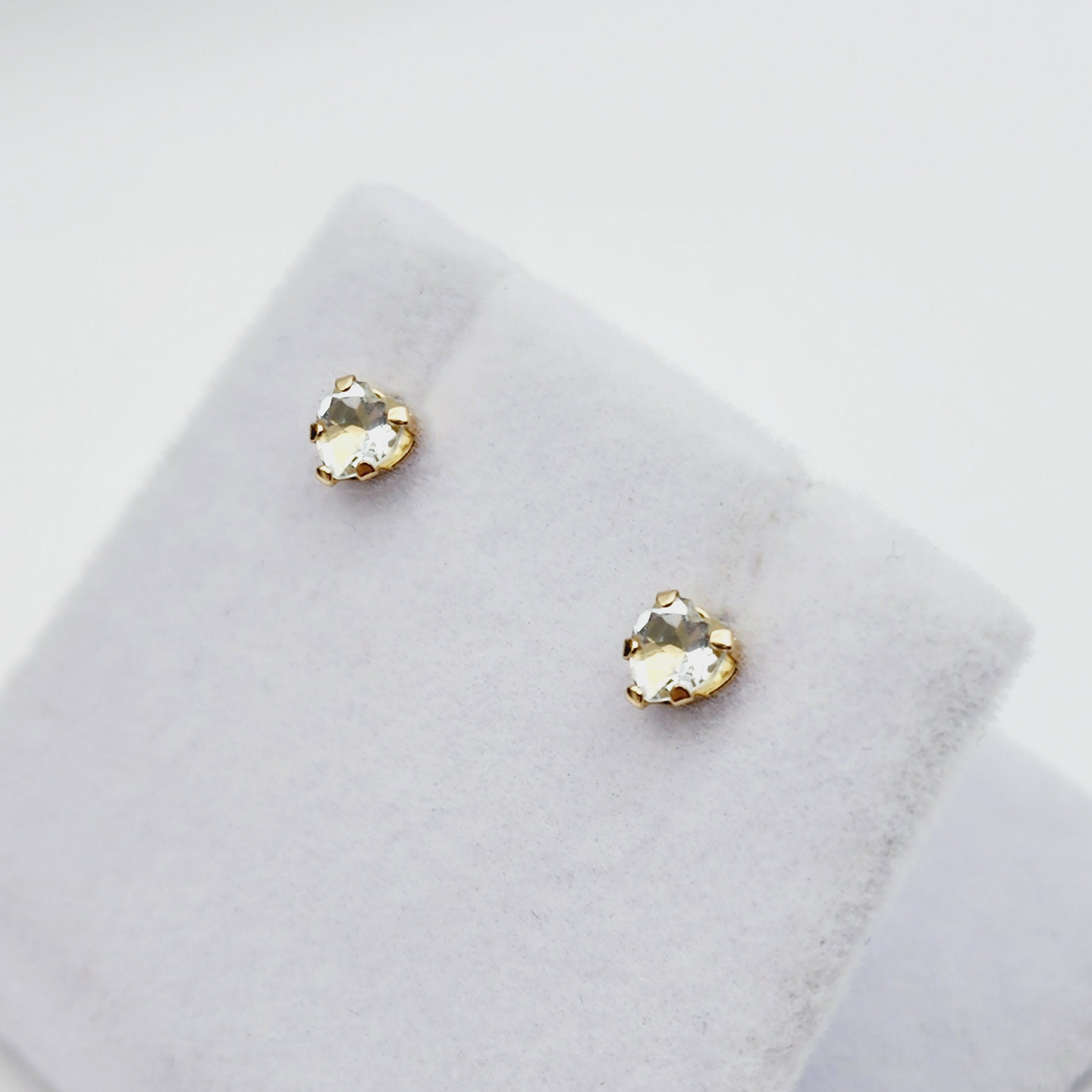 10K Yellow Gold Aquamarine 4x4mm Heart Stud Earrings: March Birthstone