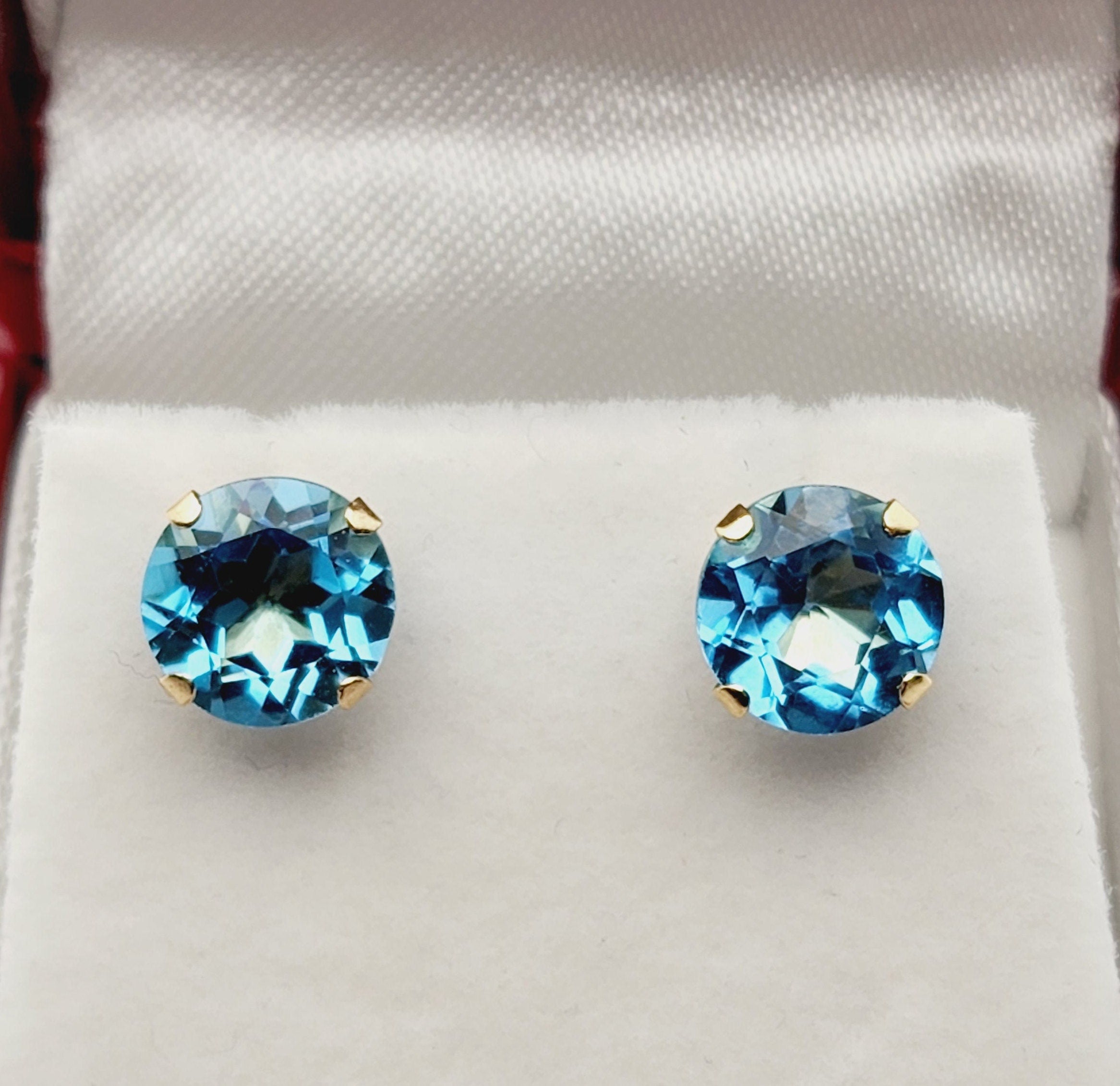 10K Yellow Gold Blue Topaz 7x7mm Stud Earrings: December Birthstone