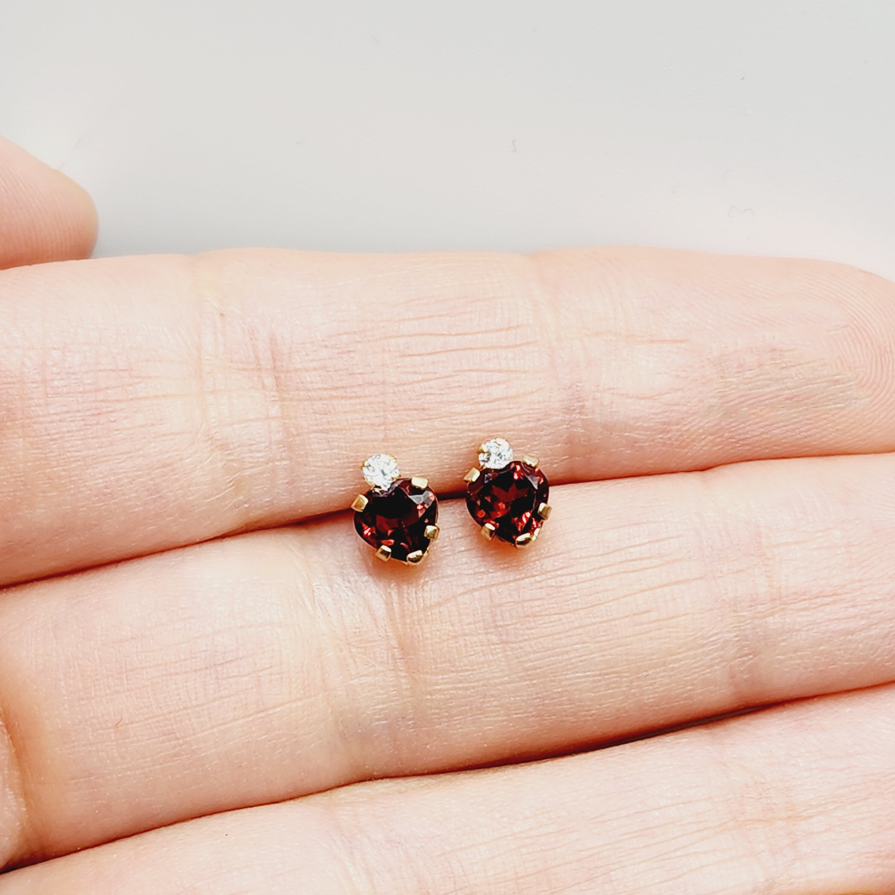 10K Yellow Gold Heart Garnet Stud Earrings, January Birthstone
