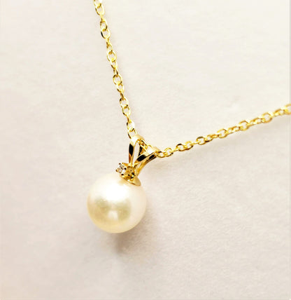14K Gold Pearl Pendant Necklace, June Birthstone Cultured Pearl 6mm and Diamond Pendant, Dainty Minimalist Classic Necklace Gift for Her