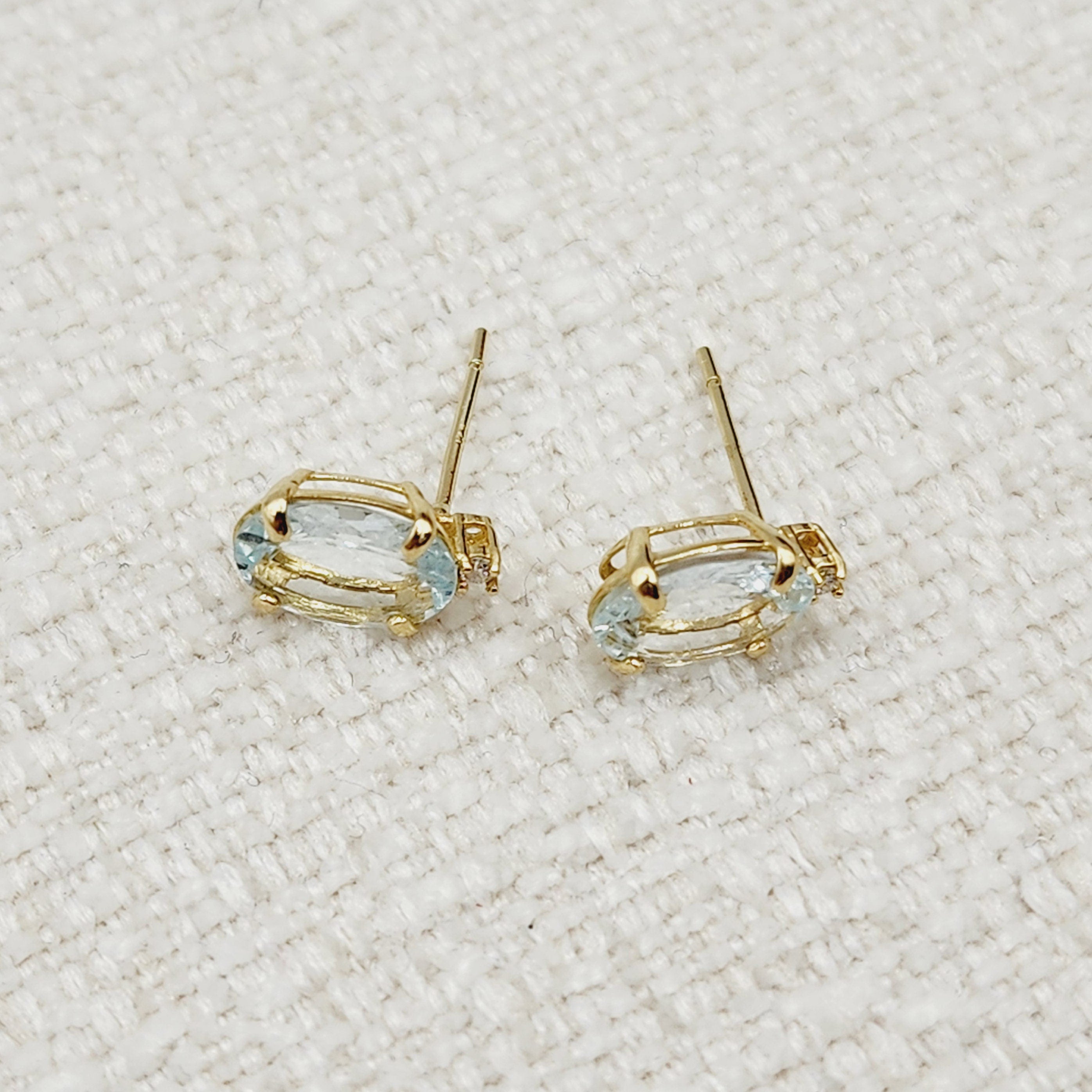 Gold Aquamarine Stud Earrings, Yellow Gold Genuine Aquamarine 8x6mm with Diamonds Earrings, March Birthstone Gemstone Jewelry Women Earrings