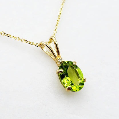 Gold Peridot Pendant Necklace, 10K Yellow Gold Peridot 8x6mm with Diamond Pendant, Birthstone Necklace For Women, Gift For Her