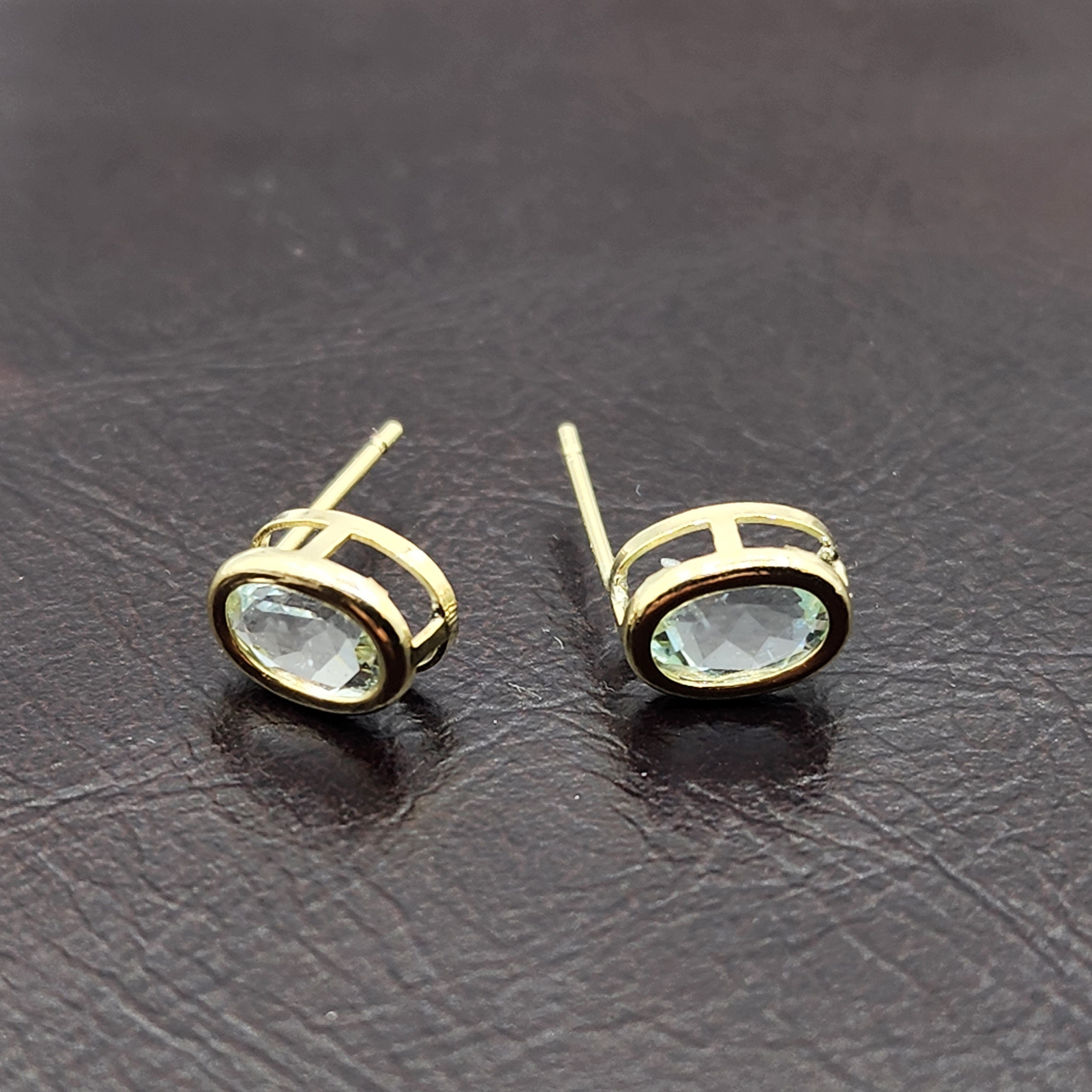 Gold Aquamarine Bezel Stud Earrings, 14K Yellow Gold Aquamarine 8x6mm Stud Earrings, March birthstone, Anniversary Gift, Birthday Gift