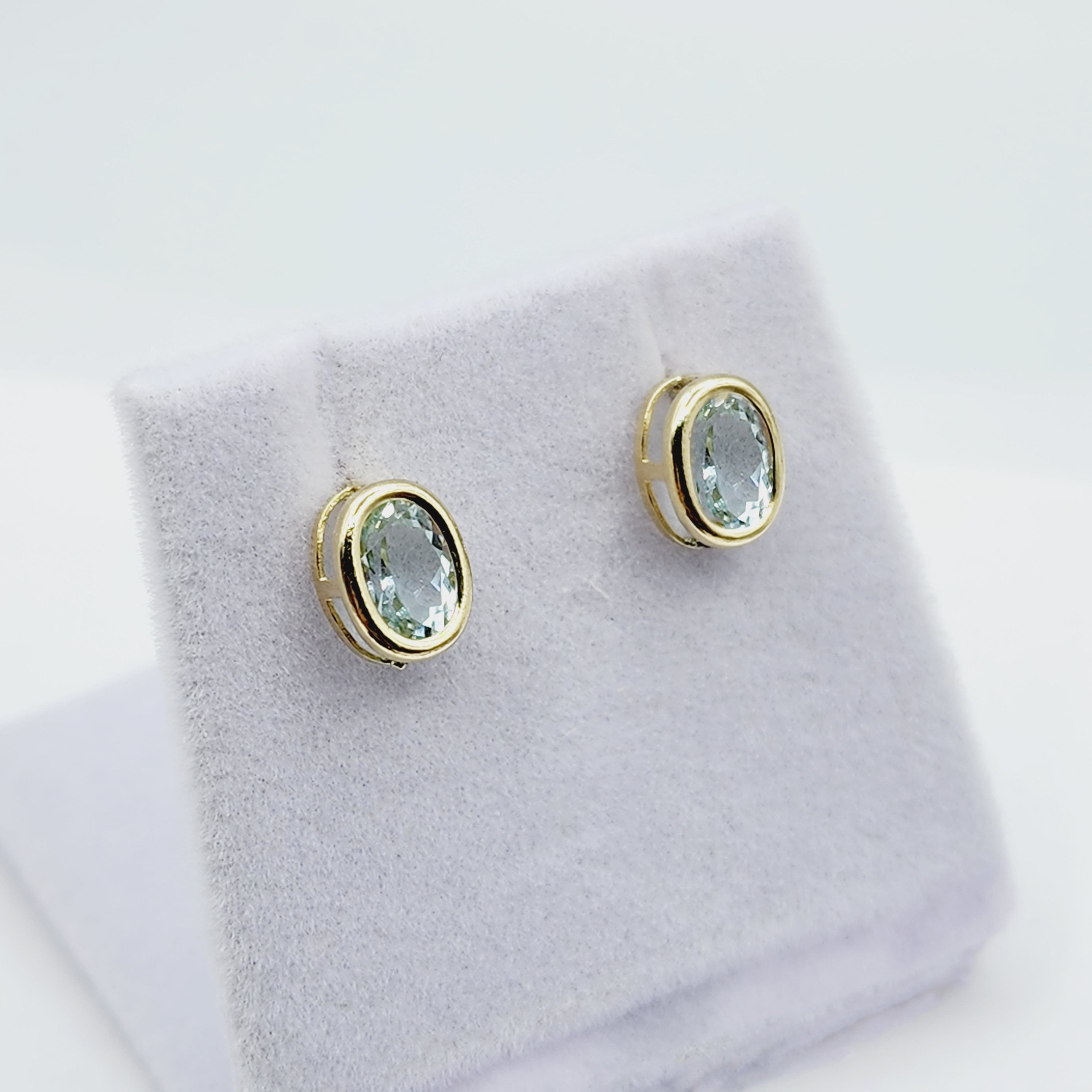 Gold Aquamarine Bezel Stud Earrings, 14K Yellow Gold Aquamarine 8x6mm Stud Earrings, March birthstone, Anniversary Gift, Birthday Gift